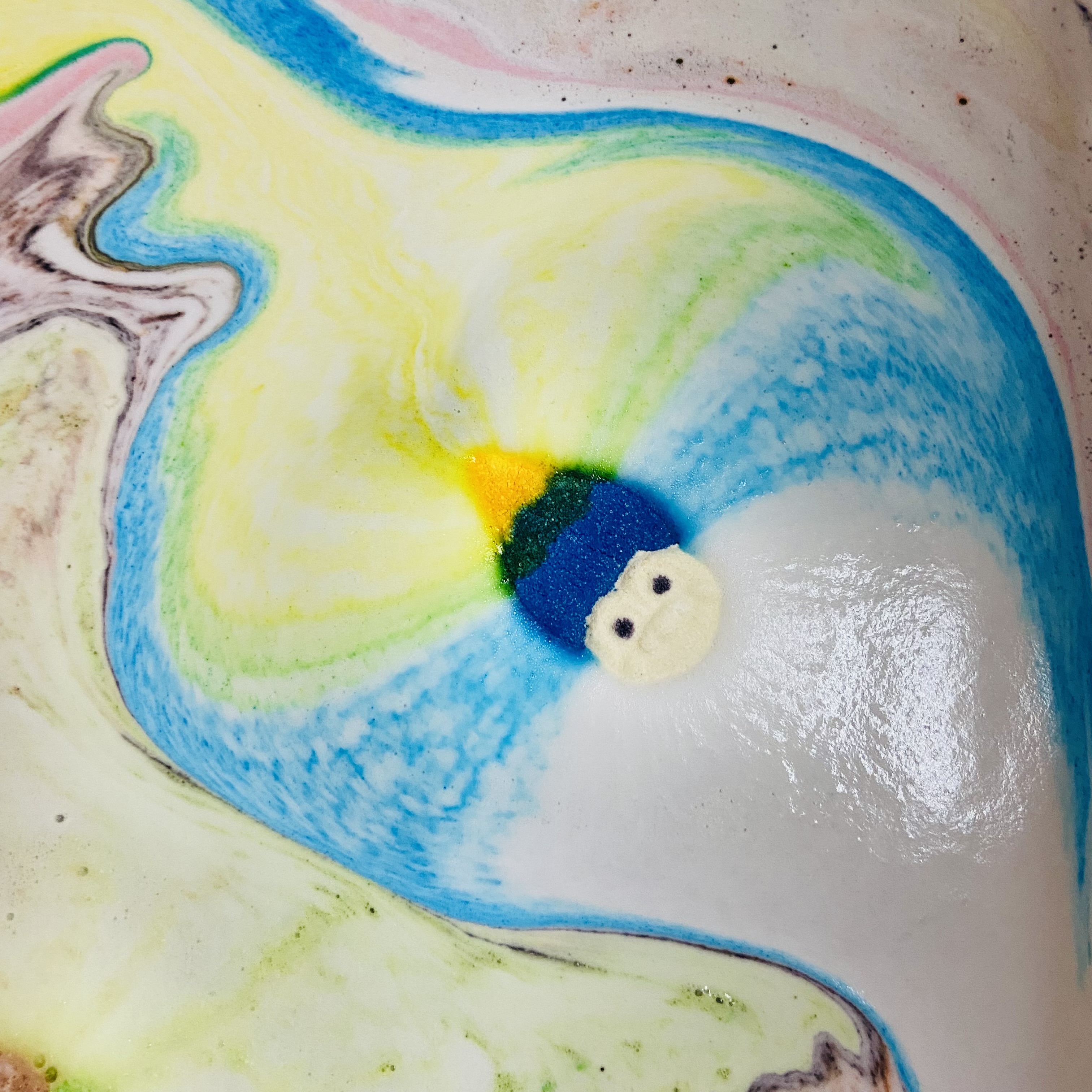 Troll Blue and Yellow Bath Bomb
